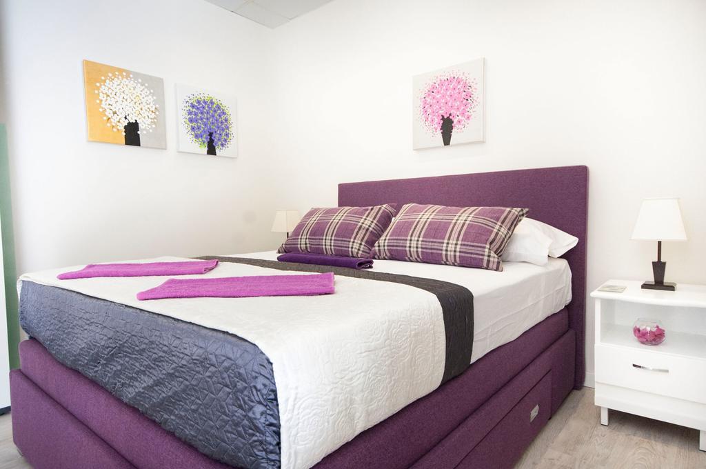 Pina And Lavender Apartmán